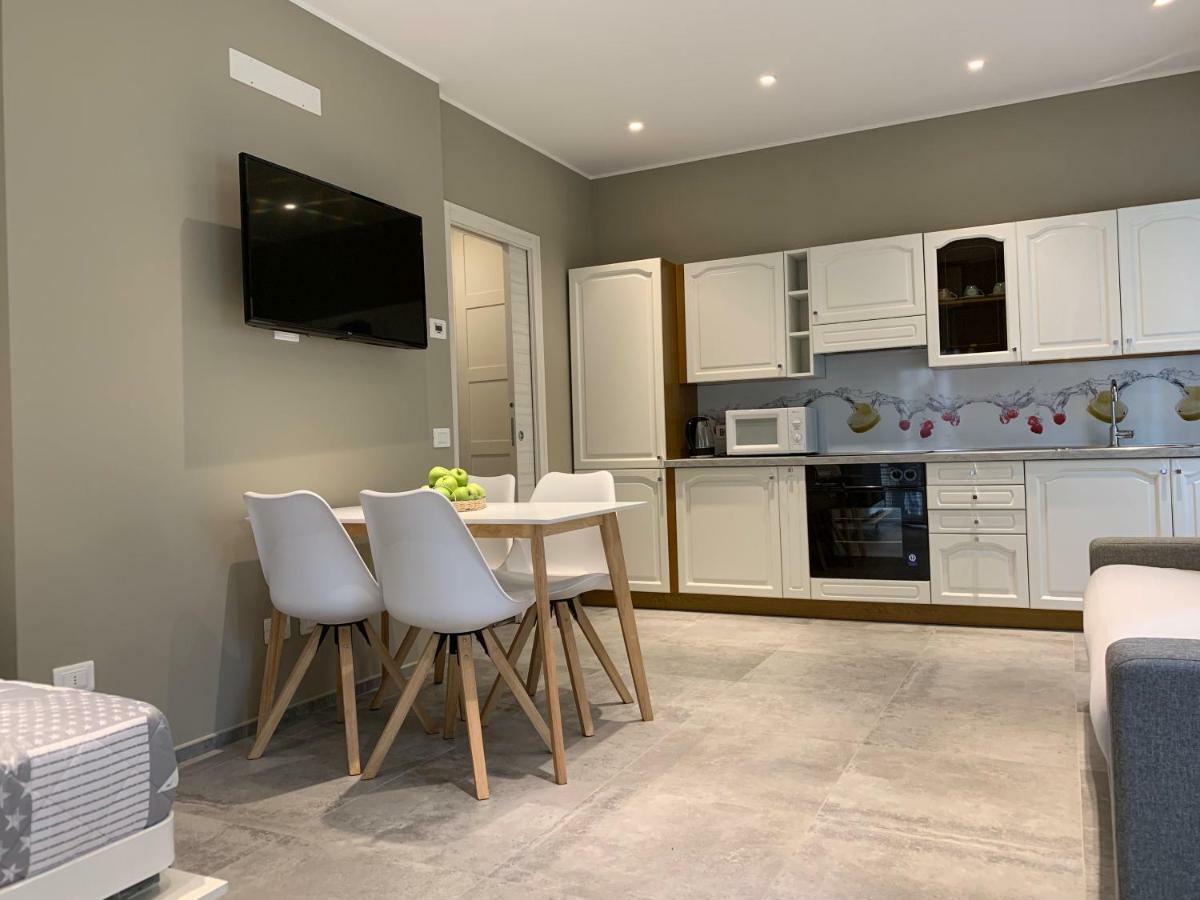 Residenza Fortune Domodossola Bagian luar foto